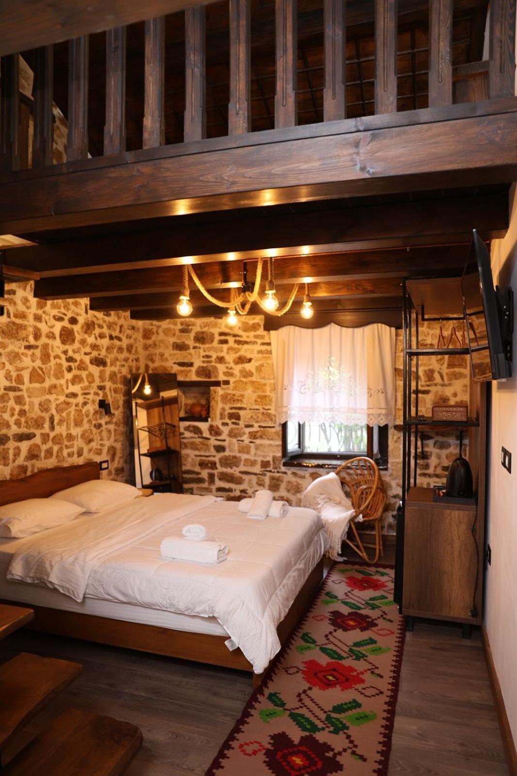 Ador Boutique Hotel Berat Quarto foto